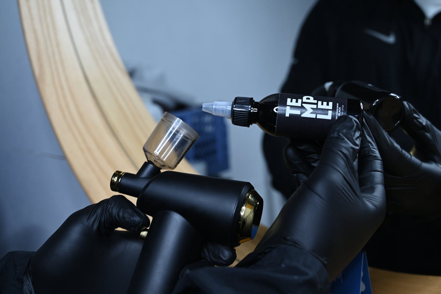TEMPLE PORTABLE AIRBRUSH COMPRESSOR GUN